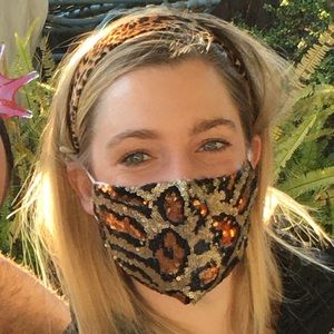 Meet your Posher, Ali